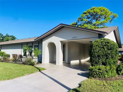 1653 Whitehead Dr #615, Sarasota, FL 34232
