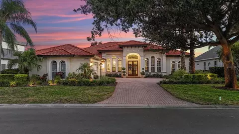 13506 Montclair Pl, Lakewood Ranch, FL 34202