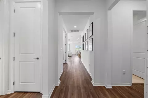 Entry Way - 11237 Rolling Fork Trl, Parrish, FL 34219 photo 1 of 4
