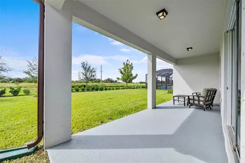 Exterior - 11237 Rolling Fork Trl, Parrish, FL 34219 photo 2 of 10