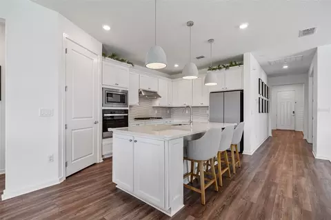 Entry Way - 11237 Rolling Fork Trl, Parrish, FL 34219 photo 3 of 4