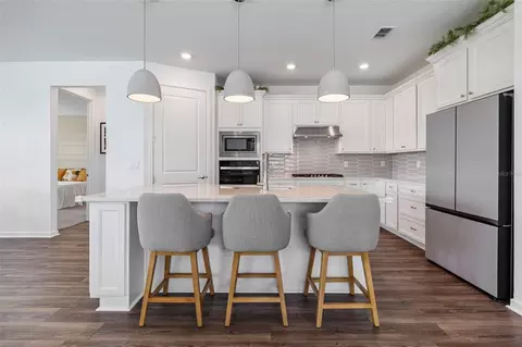 Kitchen - 11237 Rolling Fork Trl, Parrish, FL 34219 photo 1 of 4