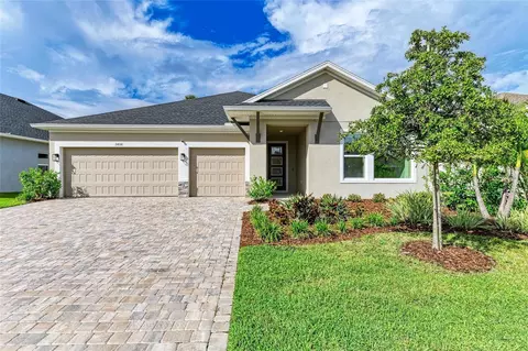 5636 Trevesta Pl, Palmetto, FL 34221