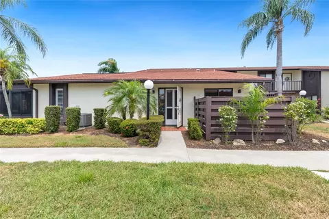 5400 34th St W #D12, Bradenton, FL 34210