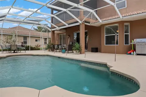 Exterior - 8746 Stone Harbour Loop, Bradenton, FL 34212 photo 8 of 12