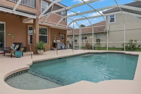 Exterior - 8746 Stone Harbour Loop, Bradenton, FL 34212 photo 7 of 12