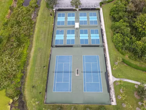 View/Area - 8746 Stone Harbour Loop, Bradenton, FL 34212 photo 9 of 20