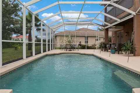 Exterior - 8746 Stone Harbour Loop, Bradenton, FL 34212 photo 9 of 12