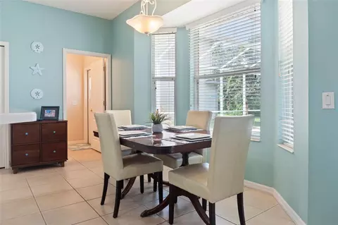 Dining - 8746 Stone Harbour Loop, Bradenton, FL 34212 photo 5 of 6