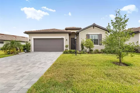5235 Coral Reef Way, Bradenton, FL 34211