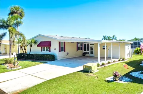 8410 Imperial Cir, Palmetto, FL 34221