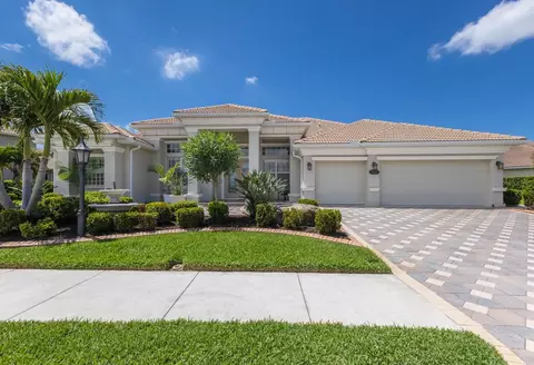7031 Scrub Jay Dr, Sarasota, FL 34241