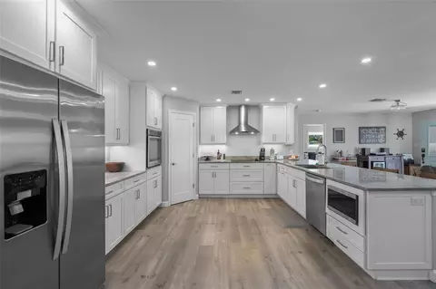 Kitchen - 744 Guild Dr, Venice, FL 34285 photo 3 of 4