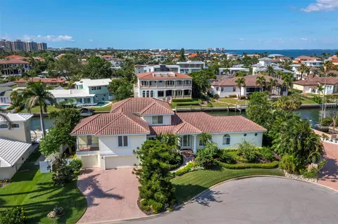 573 Spinnaker Ln, Longboat Key, FL 34228