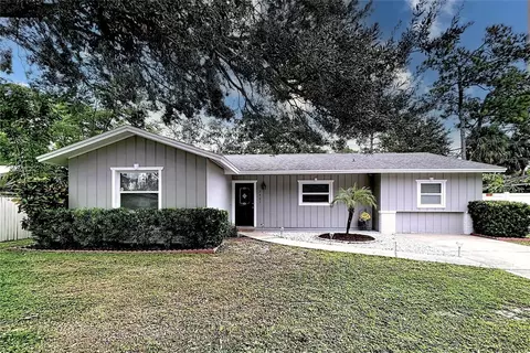 3421 Kingswood Dr, Sarasota, FL 34232