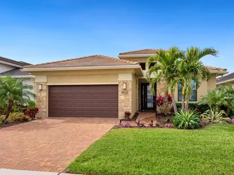 4925 Surfside Cir, Bradenton, FL 34211