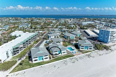 5400 Gulf Dr #35, Holmes Beach, FL 34217