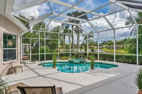 6922 Stanhope Pl, University Park, FL 34201