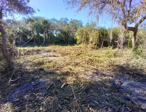 4193 Chippewa St, Port Charlotte, FL 33981