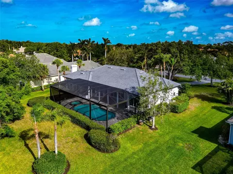 Exterior - 600 Eagle Watch Ln, Osprey, FL 34229 photo 13 of 18