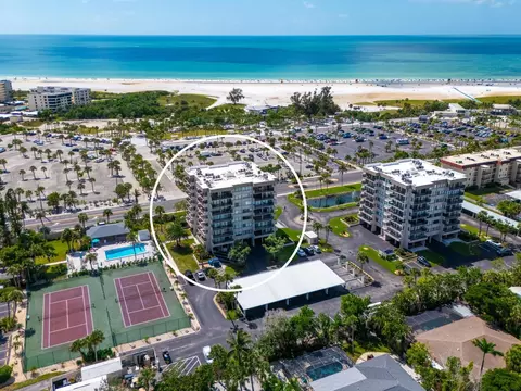 1055 Beach Road Rd #B204, Sarasota, FL 34242