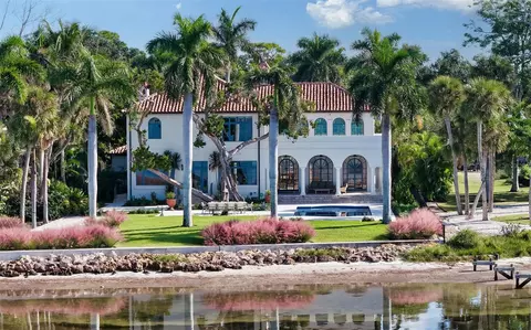 4311 Bay Shore Rd, Sarasota, FL 34234