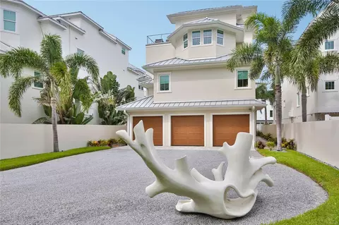 3916 N Shell Rd, Sarasota, FL 34242