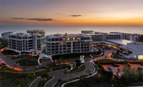 1591 Gulf Of Mexico Dr #617, Longboat Key, FL 34228