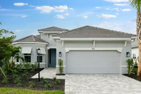 8064 Moonbeam Ave, Sarasota, FL 34241