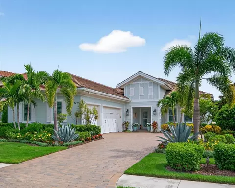 8217 Pavia Way, Bradenton, FL 34202