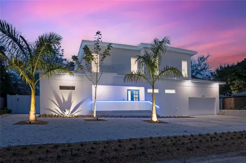 2585 Clematis St, Sarasota, FL 34239