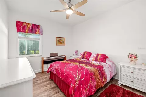 Bedroom - 1811 151st Ter E, Parrish, FL 34219 photo 4 of 7