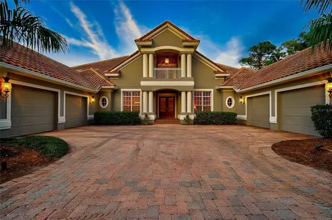 Exterior - 854 Macewen Dr, Osprey, FL 34229 photo 2 of 15