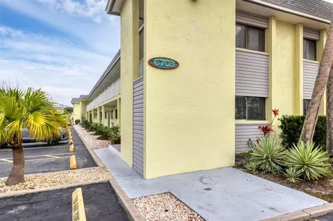 6703 Midnight Pass Rd #208, Sarasota, FL 34242