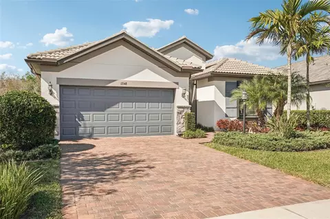 Exterior - 17148 Hampton Falls Ter, Bradenton, FL 34202 photo 6 of 13