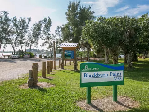Exterior - 18 N Casey Key Rd, Osprey, FL 34229 photo 17 of 18