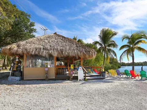 Other - 18 N Casey Key Rd, Osprey, FL 34229 photo 6 of 8