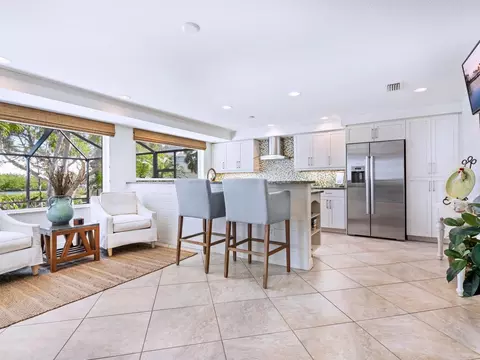 Kitchen - 18 N Casey Key Rd, Osprey, FL 34229 photo 1 of 4