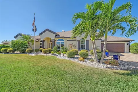4333 Presidential Avenue Cir E, Bradenton, FL 34203