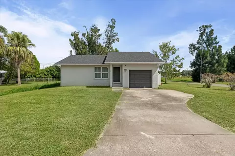 5004 3rd Ave W, Palmetto, FL 34221