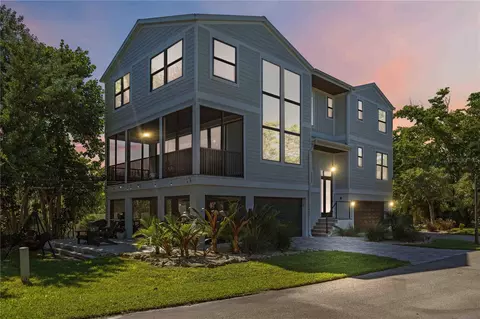 6322 Laguna Dr #1, Longboat Key, FL 34228
