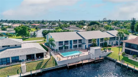 1005 SE 40th St #5, Cape Coral, FL 33904
