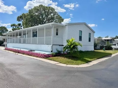 7803 46th Ave N #39, Saint Petersburg, FL 33709