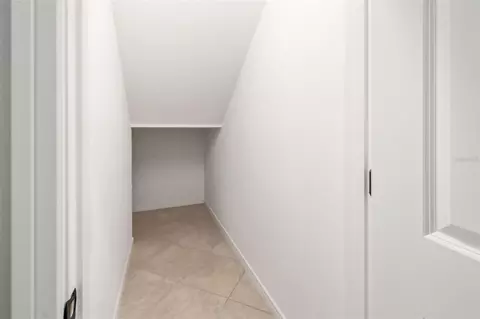 Entry Way - 9406 Lamine Way, Parrish, FL 34219 photo 5 of 8