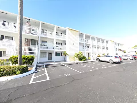 1563 Leisure Dr #F35, Bradenton, FL 34207