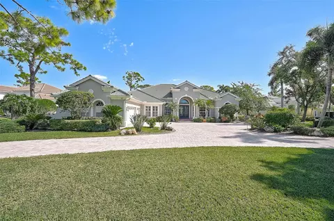 538 Dove Pointe Dr, Osprey, FL 34229
