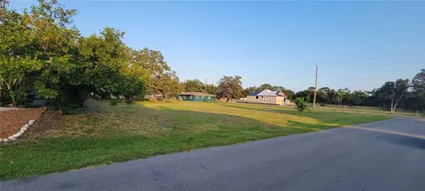 Bonito Avenue, Nokomis, FL 34275