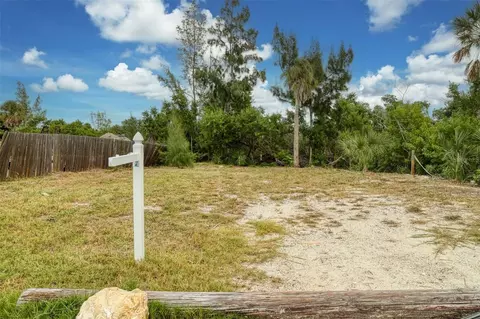 3017 Avenue C, Holmes Beach, FL 34217 photo 3