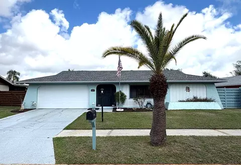 6457 Samoa Dr, Sarasota, FL 34241