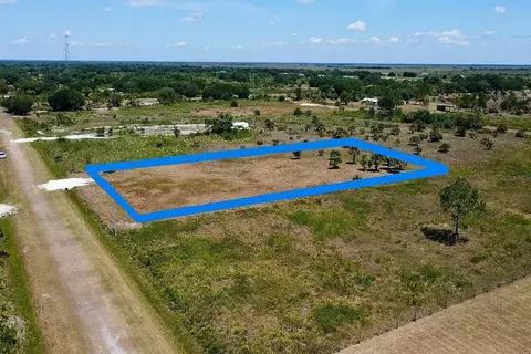 18129 NW 312th St, Okeechobee, FL 34972